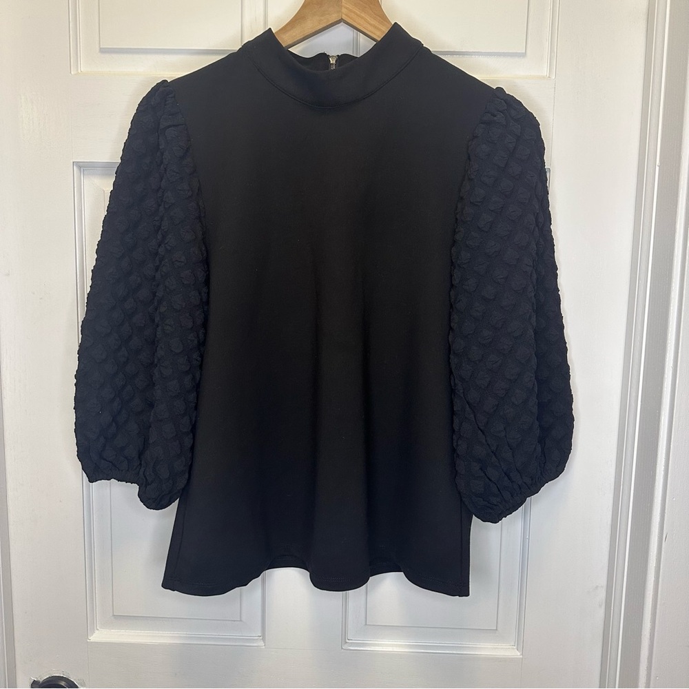 THML Black‎ Textured Sleeve Blouse
